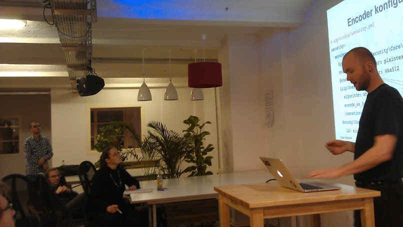 Symfony Schulung München: Buchen Sie Symfony Schulungen in-house (deutschlandweit) oder offen (in München) Symfony Schulung München: Buchen Sie Symfony Schulungen in-house (deutschlandweit) oder offen (in München)